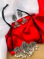 Pearl Neck choker and earings Set - Image 4