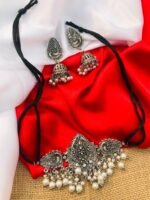 Pearl Neck choker and earings Set