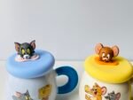 Tom and Jerry Ceramic mug with silicon lids - Image 3