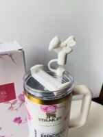 Stanley x LoveShackFancy Floral Tumbler - 1.18L - Image 2